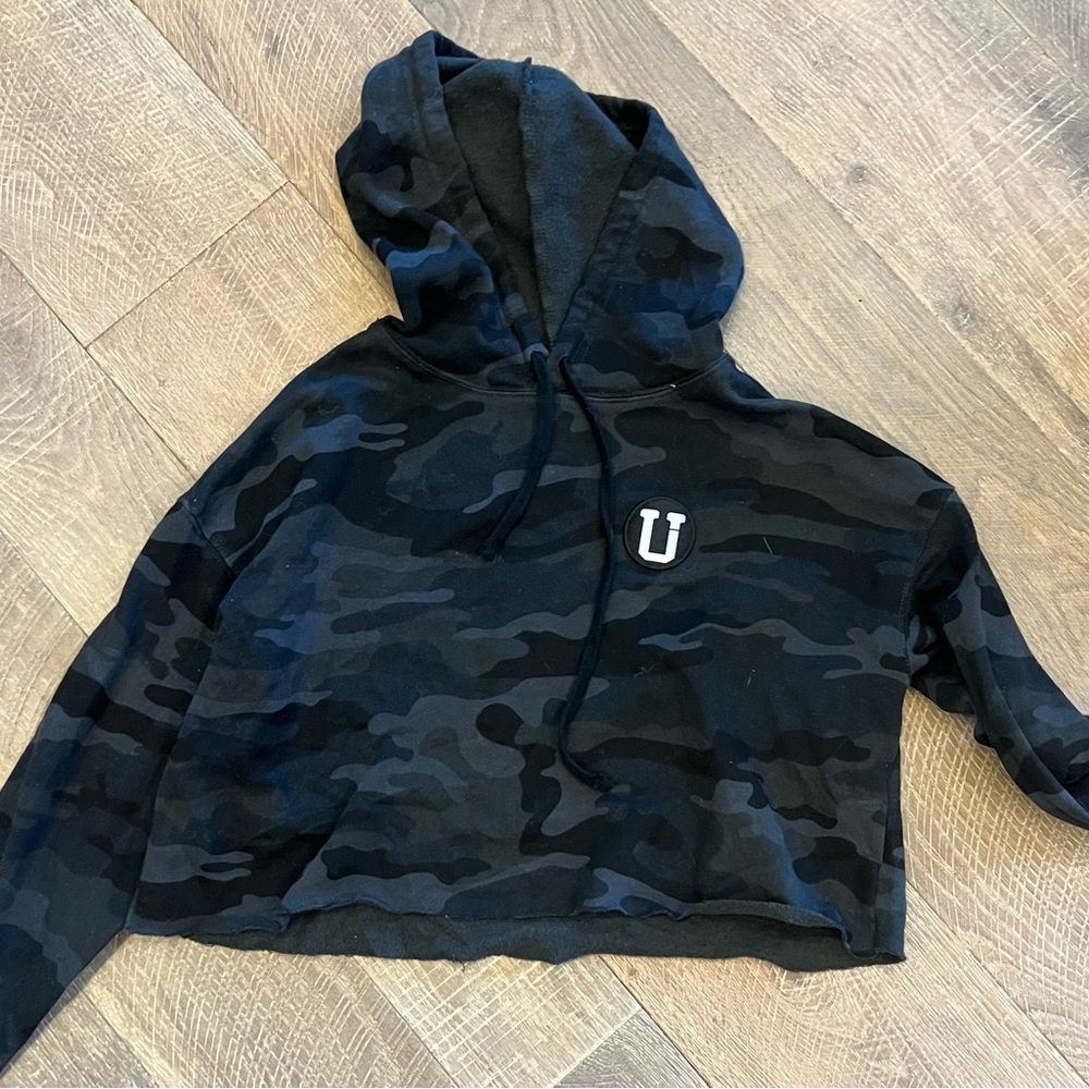 Uptop cropped sweatshirt